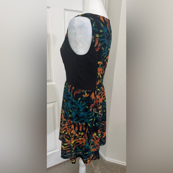 Kensie Fit and Flare Sleeveless Mini Dress Size M - Picture 5 of 9